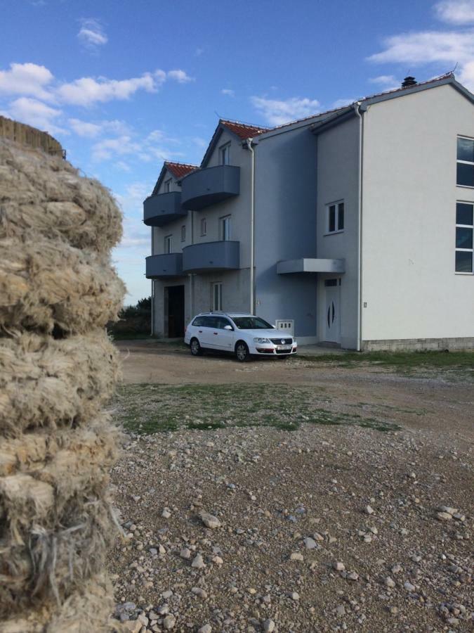 Apartmani Niko 1 Radovin المظهر الخارجي الصورة